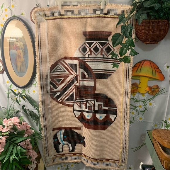 Vintage Zuni Native American decorative shag rug - Picture 4 of 7